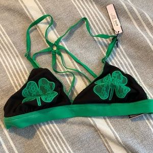 NWT Victorias Secret St Patrick’s Day Bralette, size medium